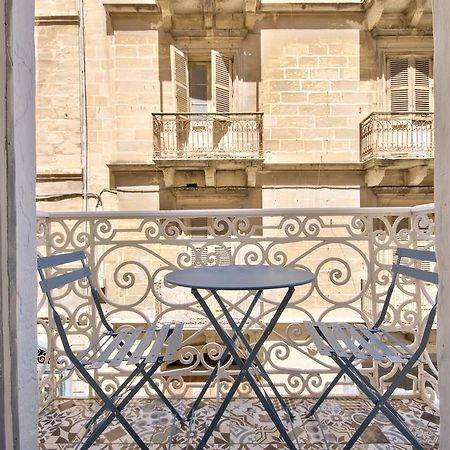 Central Valletta Two Bedroom Apartment Valeta Exterior foto