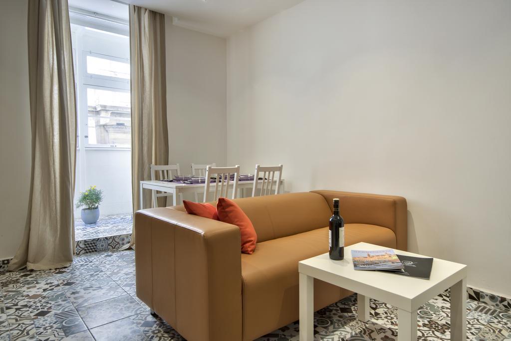 Central Valletta Two Bedroom Apartment Valeta Exterior foto